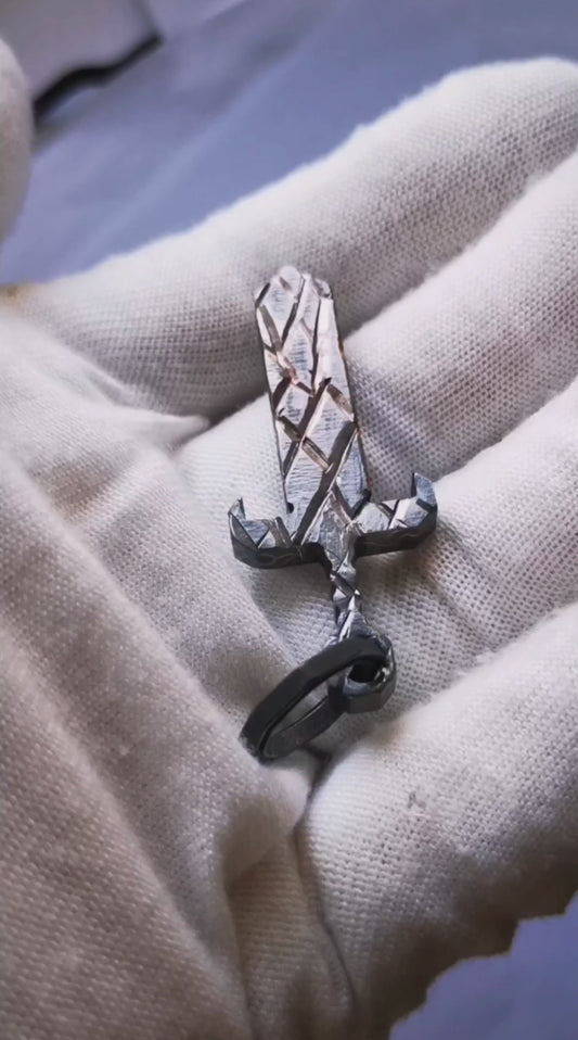 Titanium alloy Greatsword keychain